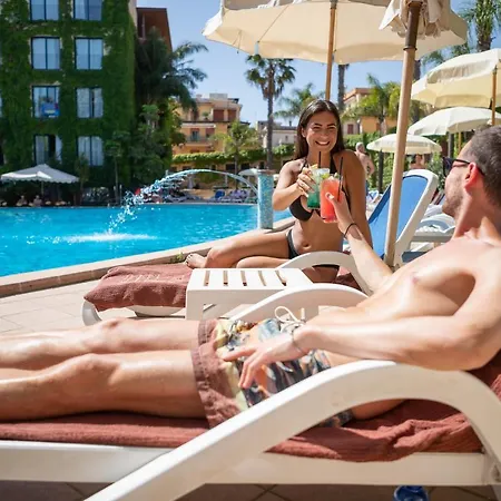 Caesar Palace 4* Giardini Naxos