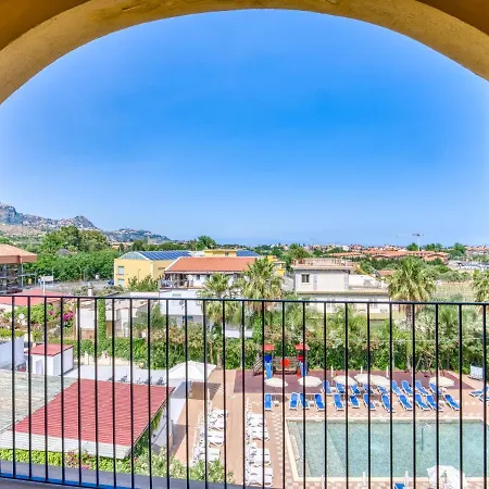 Caesar Palace Hotell Giardini Naxos