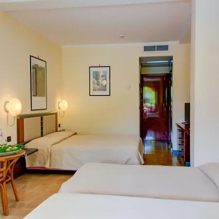 Hotel Caesar Palace Giardini-Naxos