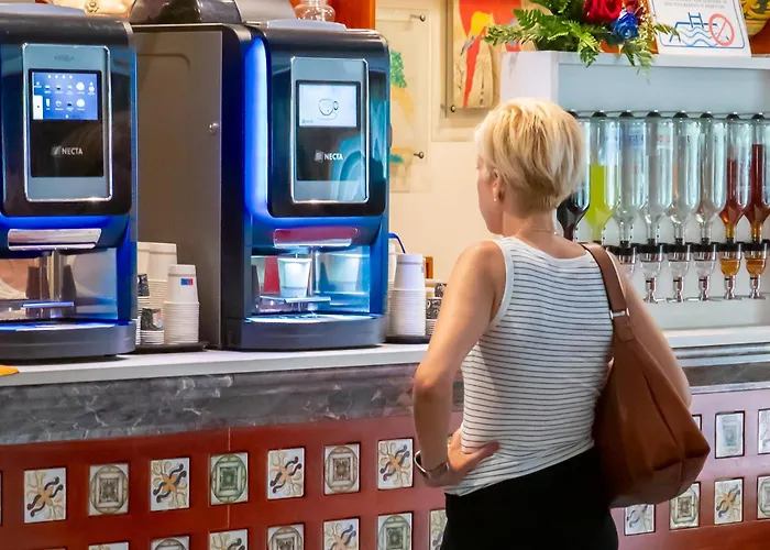 Hotel Caesar Palace Giardini-Naxos