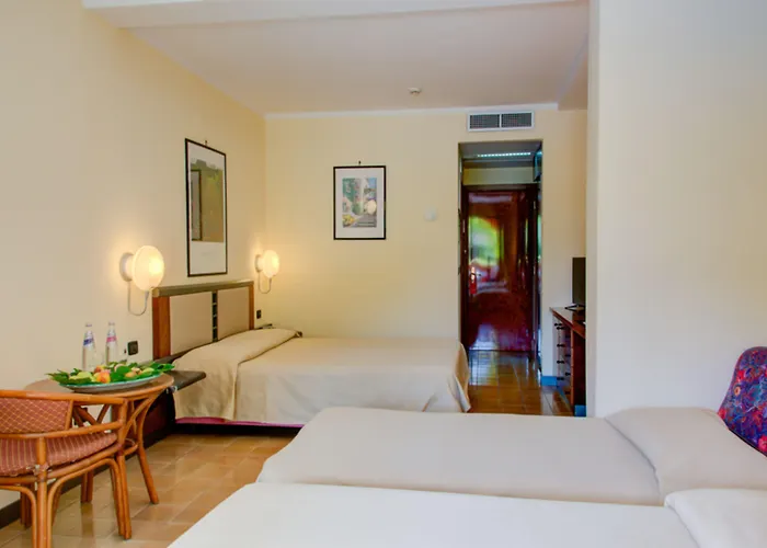 Hotel Caesar Palace Giardini-Naxos