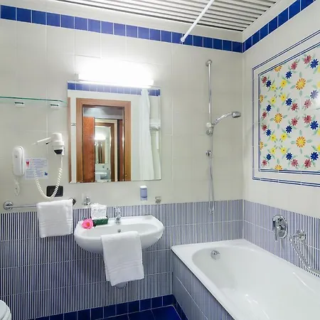 凯撒皇宫酒店 贾迪尼-纳克索斯