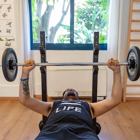 凯撒皇宫酒店 4*