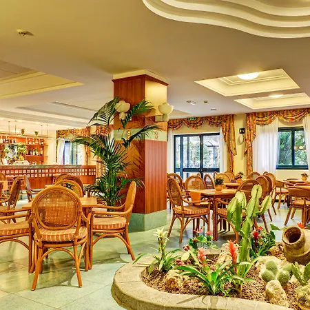 凯撒皇宫酒店 酒店