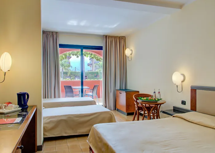 Caesar Palace 4* Джардини-Наксос