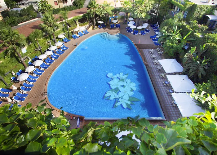 Отель Caesar Palace 4*